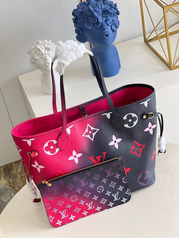 l**is V*t*n neverfull mm