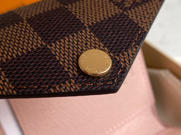 l**is V*t*n victorine wallet