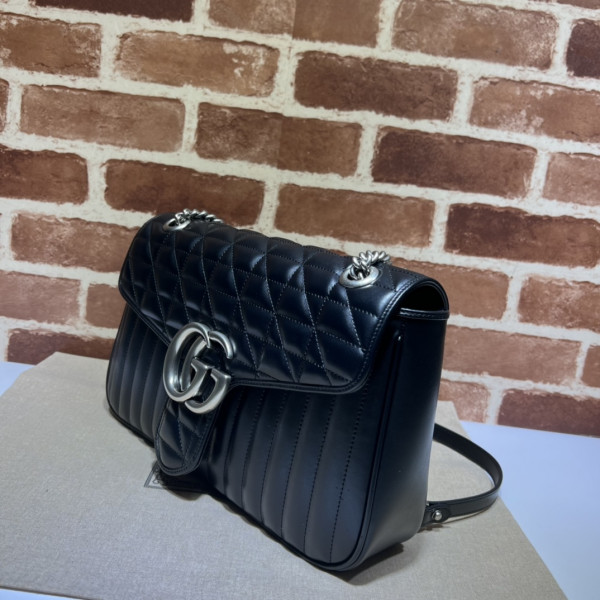 G*u*i gg marmont 31cm