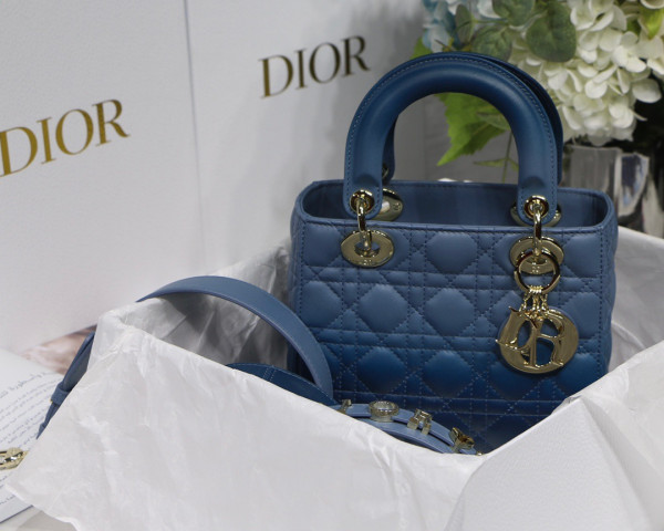 lady D*or small-20-16.5-8cm