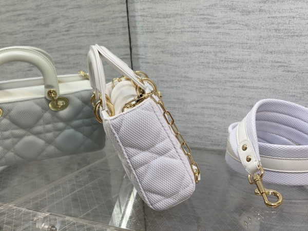 D*or lady d-joy bag