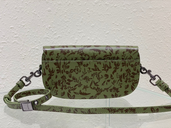D*or bobby east-west bag