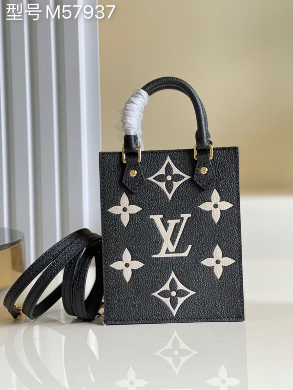 l**is V*t*n petit sac plat