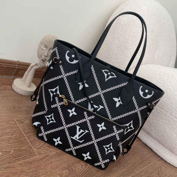 l**is V*t*n neverfull mm
