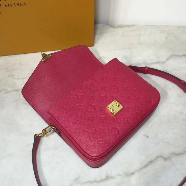 l**is V*t*n pochette metis