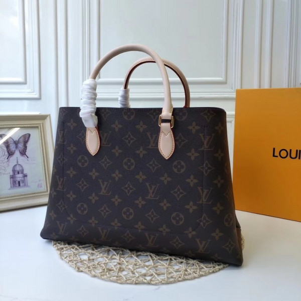 l**is V*t*n flower tote