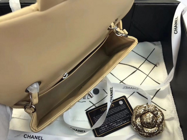 CL Flap Bag Lambskin 20CM