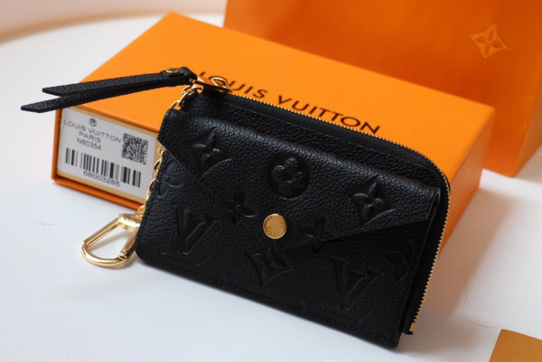 l**is V*t*n card holder recto verso