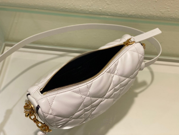 D*or small vibe hobo bag