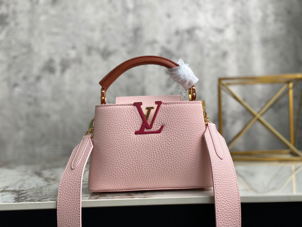 l**is V*t*n capucines mini
