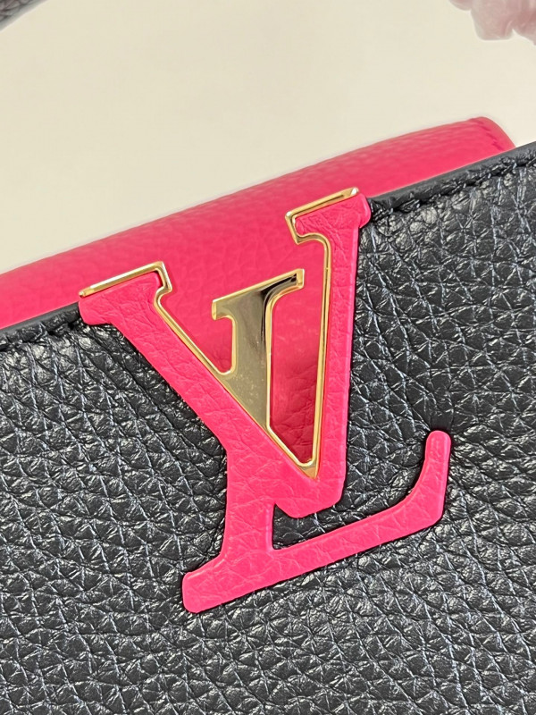 l**is V*t*n capucines mini