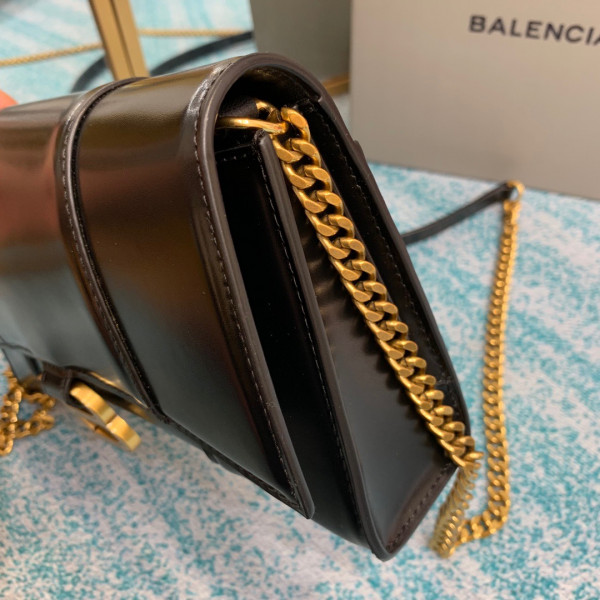 Ba*len*cia*ga hourglass chain bag
