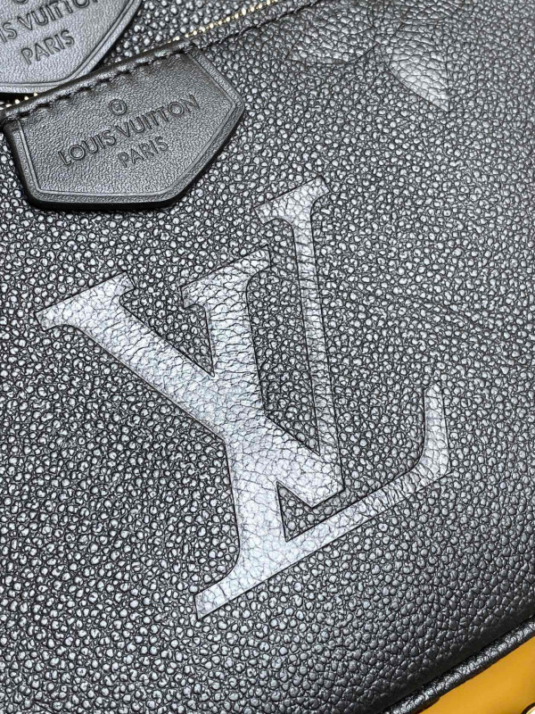 l**is V*t*n multi pochette accessoires