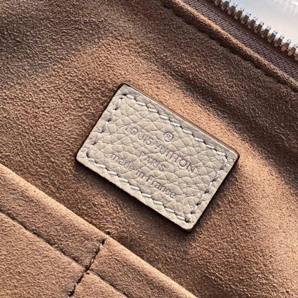 l**is V*t*n haumea bag