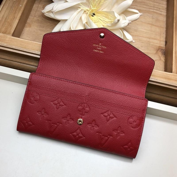 l**is V*t*n sarah wallet