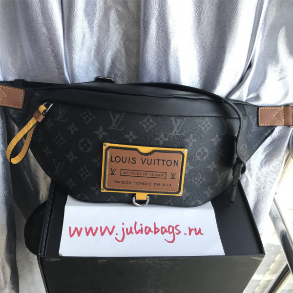 l**is V*t*n bumbag