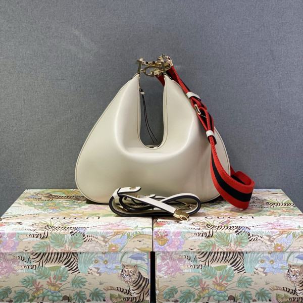 G*u*i attache large shoulder bag