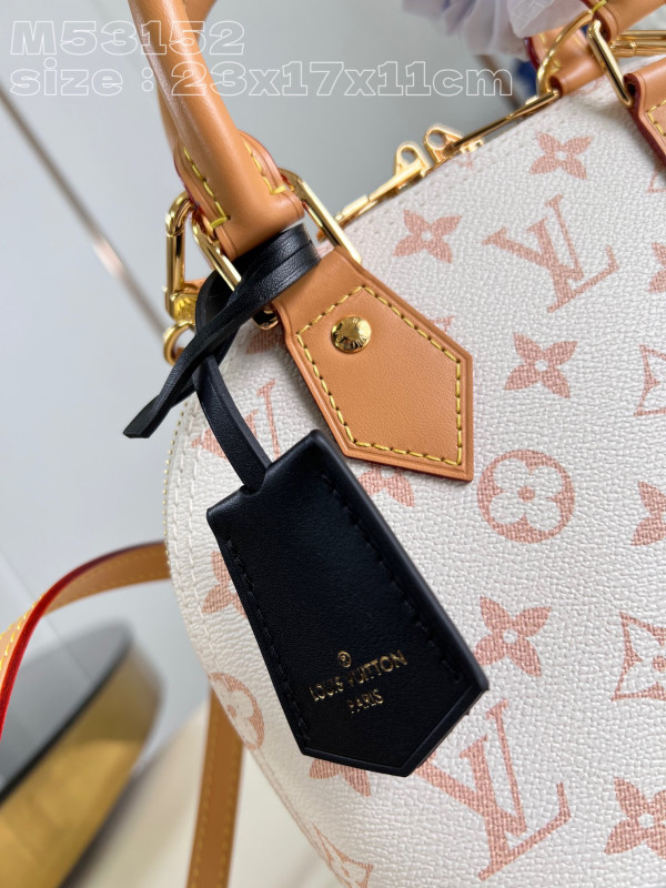 l**is V*t*n alma bb-23.5*17.5*11.5cm