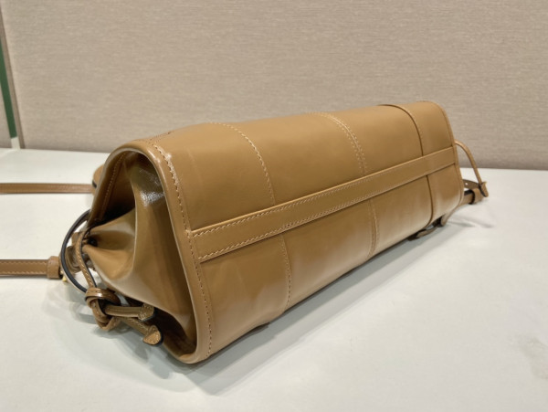 Pra*a lussol vintage tote-32*15.5*12cm