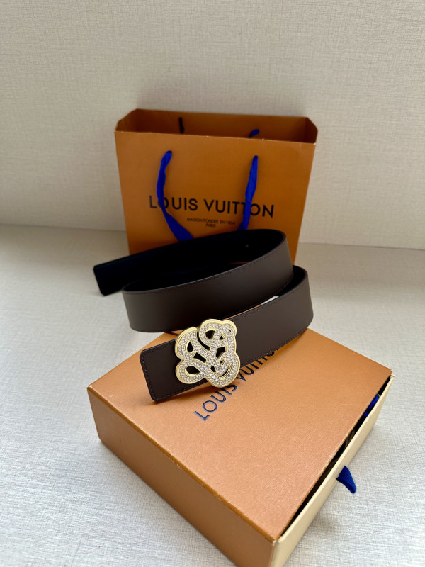 l**is V*t*n belt
