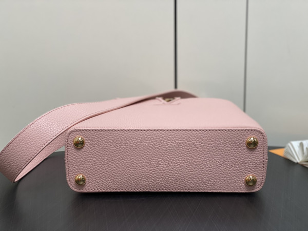 l**is V*t*n capucines bb-27*18*9cm