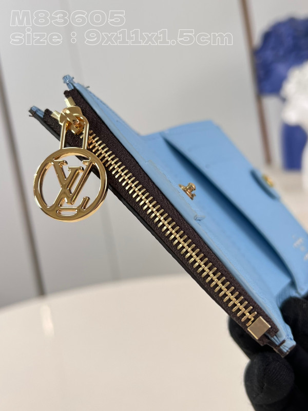 l**is V*t*n lisa wallet - 9*11.5*1.5cm