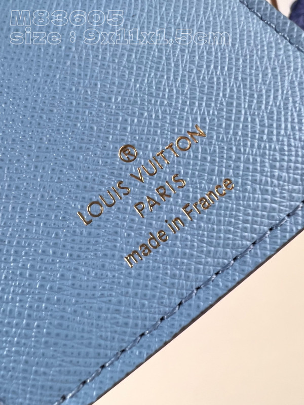 l**is V*t*n lisa wallet - 9*11.5*1.5cm
