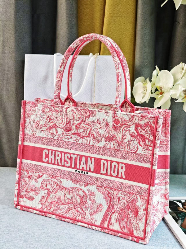 medium D*or book tote-36*18*28cm