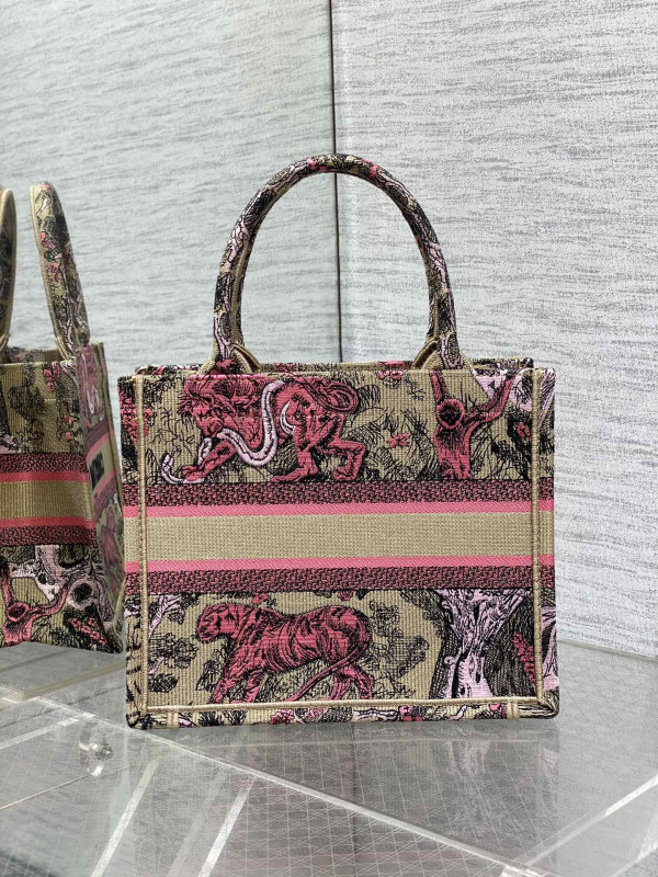 small D*or book tote-26cm