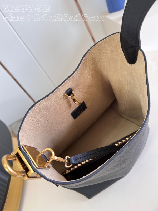 l**is V*t*n low key hobo jh-24*28*16cm