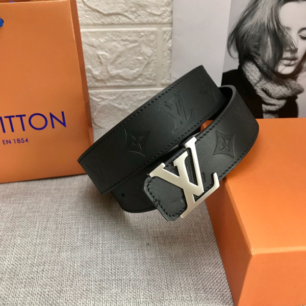 l**is V*t*n belt